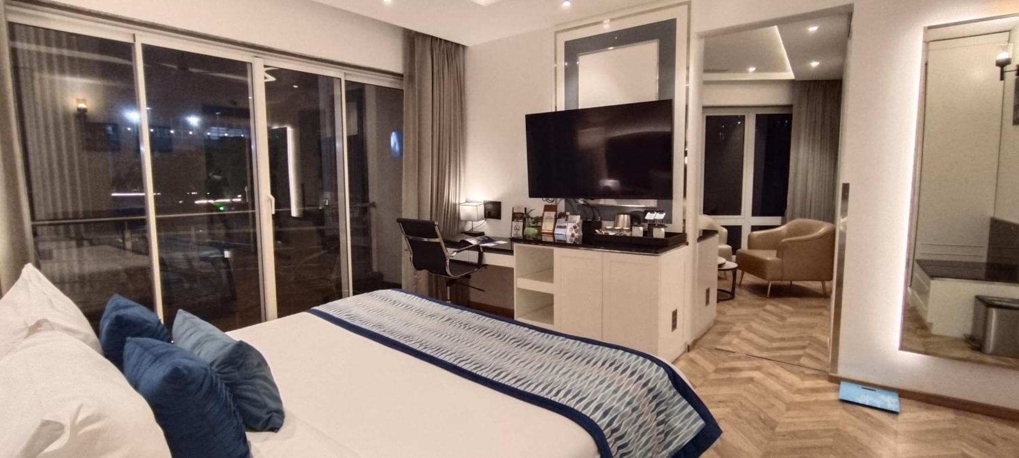 Amanora The Fern Hotels & Club Mundhva Εξωτερικό φωτογραφία